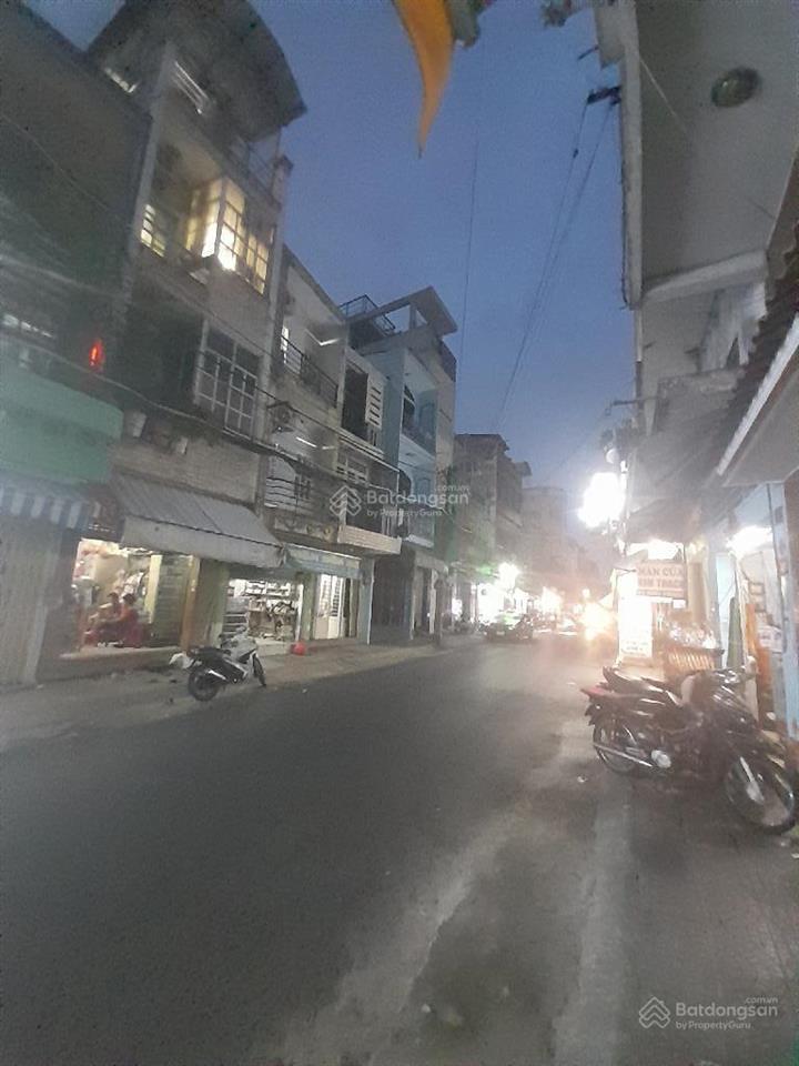 Nhà bán ngay tại mặt tiền đường lạc long quân, quận 11, 6,899 tỷ, 70m2