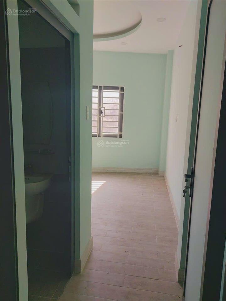 @bán nhà q11 9.5ty cải tạo làm chdv , xe hơi tận cửa 5 tầng.