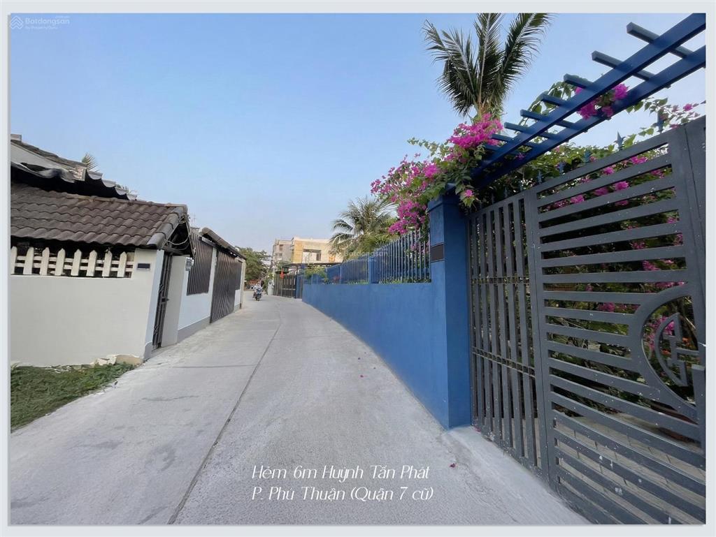 Thửa đất 4x17,7m hẻm 6m huỳnh tấn phát quận 7