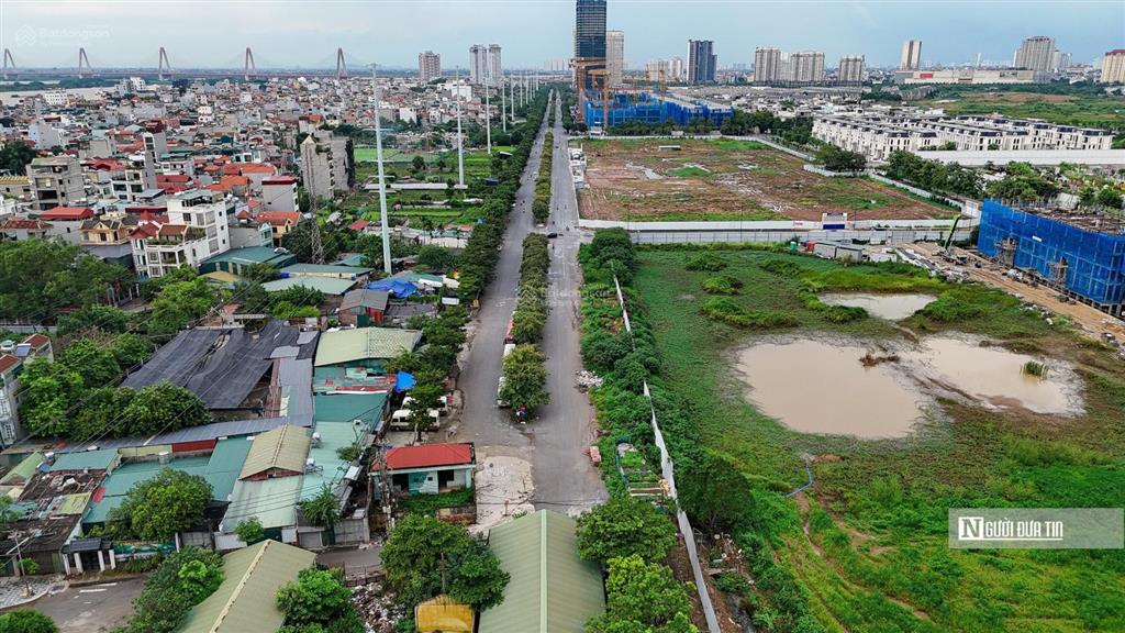 Chính chủ cần thanh khoản nhanh gửi bán mảnh đất tây hồ. gần phố, nở hậu. 98m2  giá 17.9tỷ
