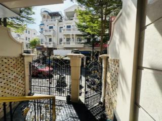 Nhà phố có hầm cityland park hills gò vấp  ngay lotte mart  5x20m  1 hầm 4 lầu  full máy lạnh