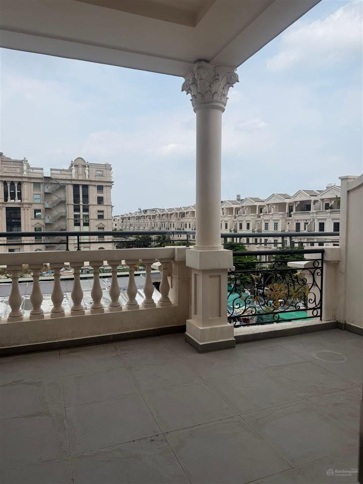 42 triệu/tháng  nhà phố cityland park hills gò vấp  1 hầm + 4 lầu  full máy lạnh