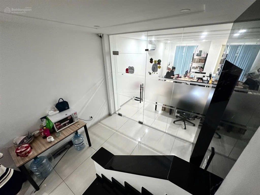 Nhà phố cityland park hills ngay lotte mart gò vấp, 1 hầm  4 lầu, thang máy  full máy lạnh