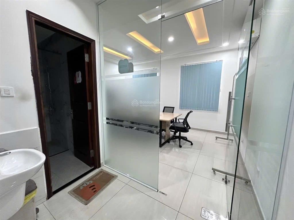 Nhà phố cityland park hills ngay lotte mart gò vấp, 1 hầm  4 lầu, thang máy  full máy lạnh