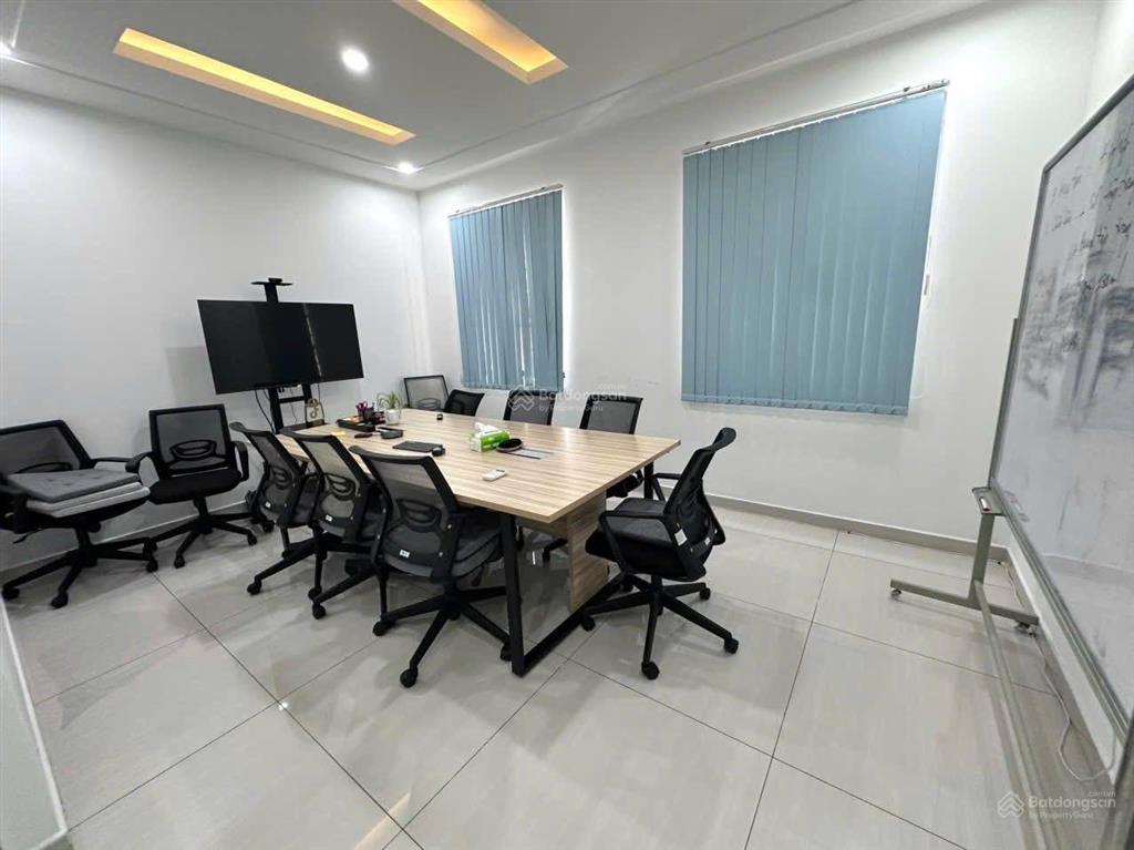 Nhà phố cityland park hills ngay lotte mart gò vấp, 1 hầm  4 lầu, thang máy  full máy lạnh