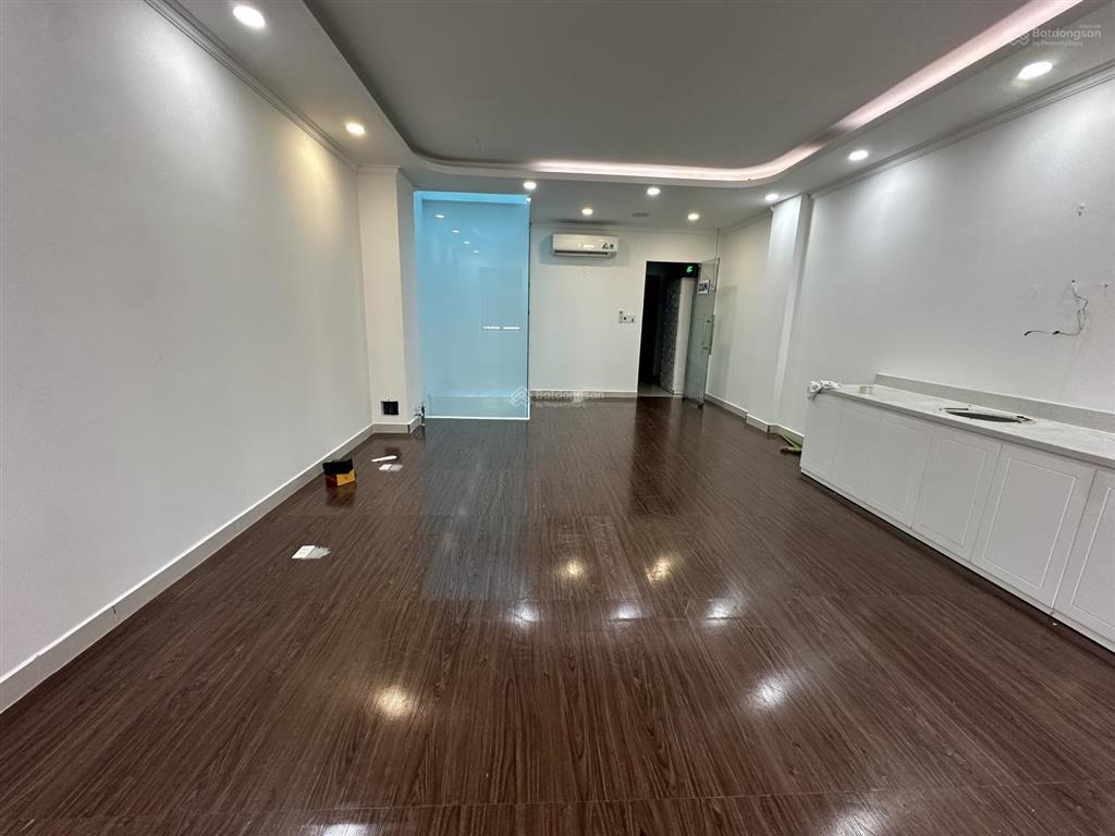 Cho thuê văn phòng 45m2 sẵn máy lạnh  giá thuê 7 triệu/tháng  kdc cityland park hills gò vấp