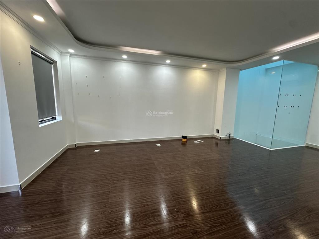 Cho thuê văn phòng 45m2 sẵn máy lạnh  giá thuê 7 triệu/tháng  kdc cityland park hills gò vấp