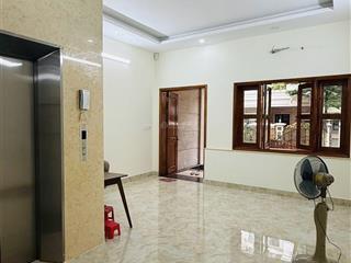Cho thuê nhà cityland park hills gò vấp, 1 hầm 4 lầu  thang máy  máy lạnh  giá 50 triệu
