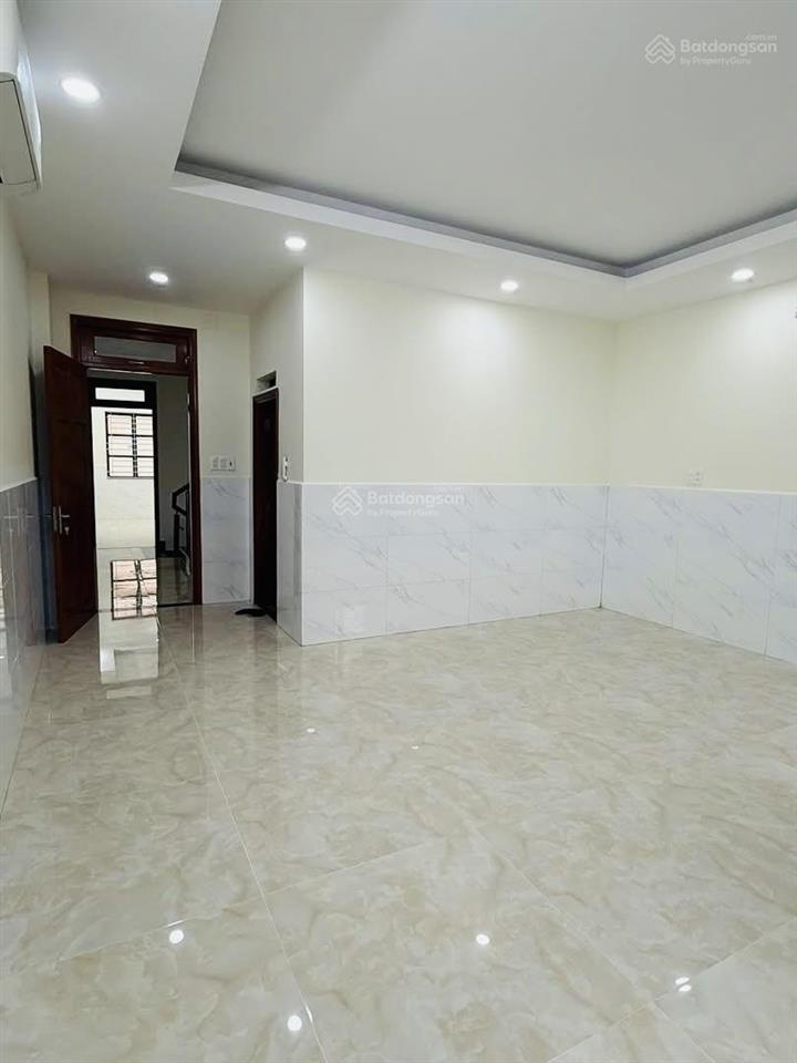 Cho thuê nhà phố cityland park hills gò vấp, 1 hầm 4 lầu, có thang máy, full máy lạnh, giá 45 triệu