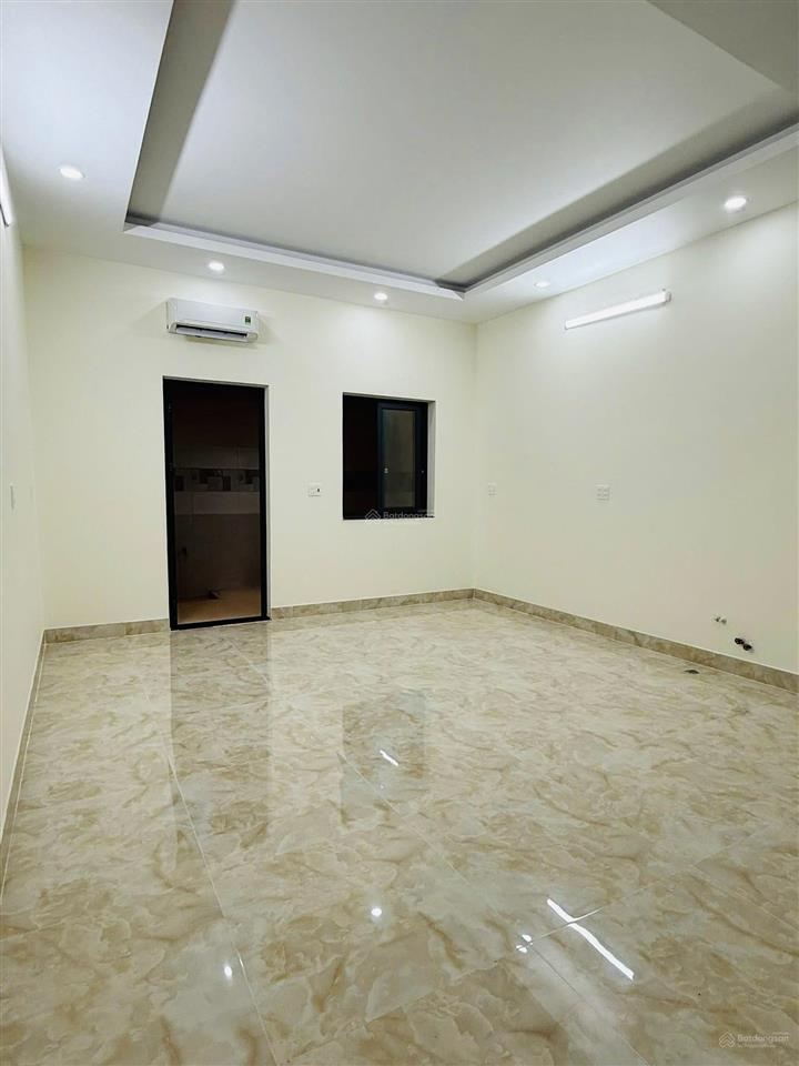 Cho thuê nhà phố cityland park hills gò vấp, 1 hầm 4 lầu, có thang máy, full máy lạnh, giá 45 triệu