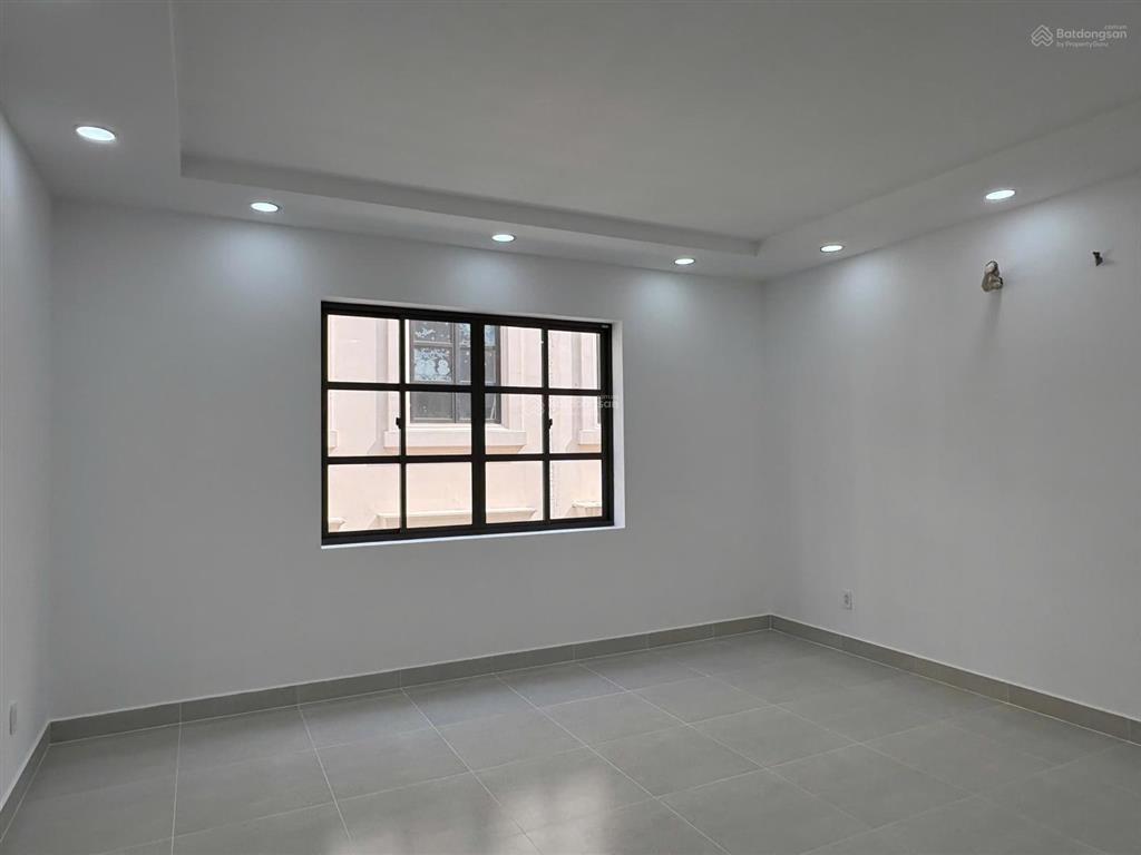 Cho thuê nhà phố thương mại cityland park hills gò vấp, 1 trệt 4 lầu, hoàn thiện có thang máy
