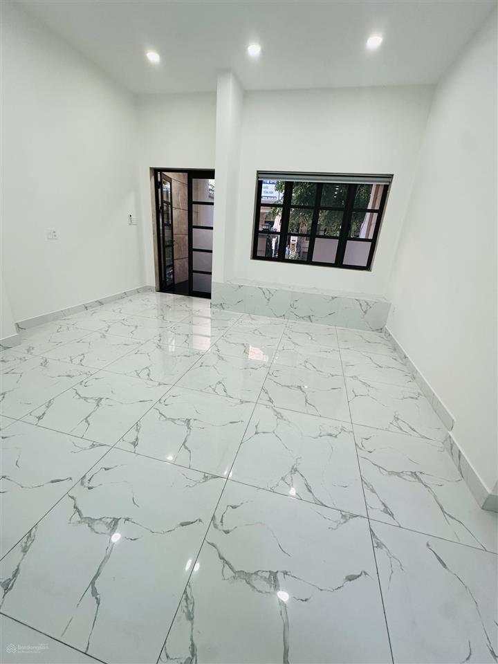 Cho thuê nhà đẹp kdc cityland park hills gò vấp  dt 5x20m  1 hầm 4 lầu  giá 45 triệu/tháng