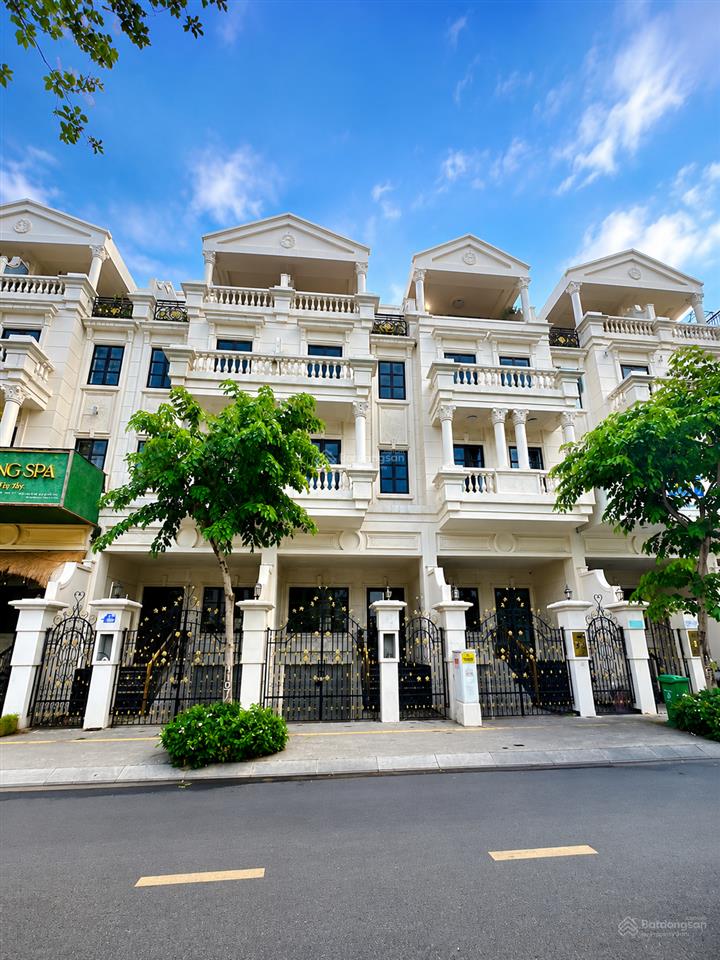 Cho thuê nhà nguyên căn kdc cityland park hills gò vấp  5x20m  1 hầm 4 lầu  giá 40 triệu/tháng