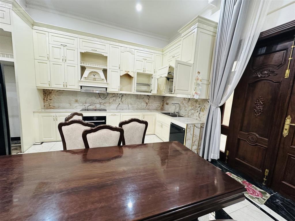 Nhà phố cityland park hills gò vấp, 1 hầm 4 lầu, full nội thất đẹp, giá 50 triệu/tháng