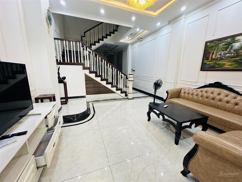 Nhà phố cityland park hills gò vấp, 1 hầm 4 lầu, full nội thất đẹp, giá 50 triệu/tháng