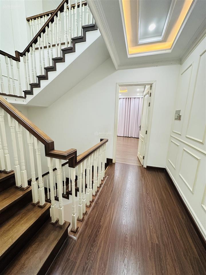 Nhà phố cityland park hills gò vấp, 1 hầm 4 lầu, full nội thất đẹp, giá 50 triệu/tháng