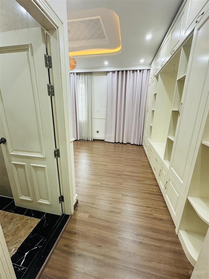 Nhà phố cityland park hills gò vấp, 1 hầm 4 lầu, full nội thất đẹp, giá 50 triệu/tháng