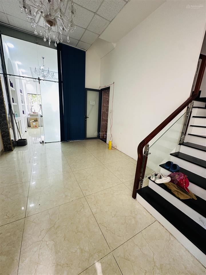 Nhà phố có hầm cityland park hills gò vấp (thang máy  full máy lạnh) giá thuê 48 triệu/tháng