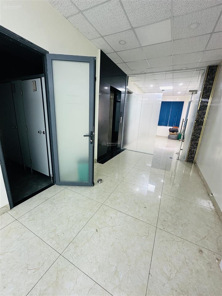 Nhà phố có hầm cityland park hills gò vấp (thang máy  full máy lạnh) giá thuê 48 triệu/tháng