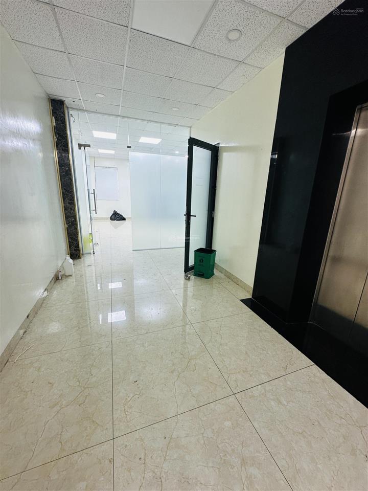 Nhà phố có hầm cityland park hills gò vấp (thang máy  full máy lạnh) giá thuê 48 triệu/tháng