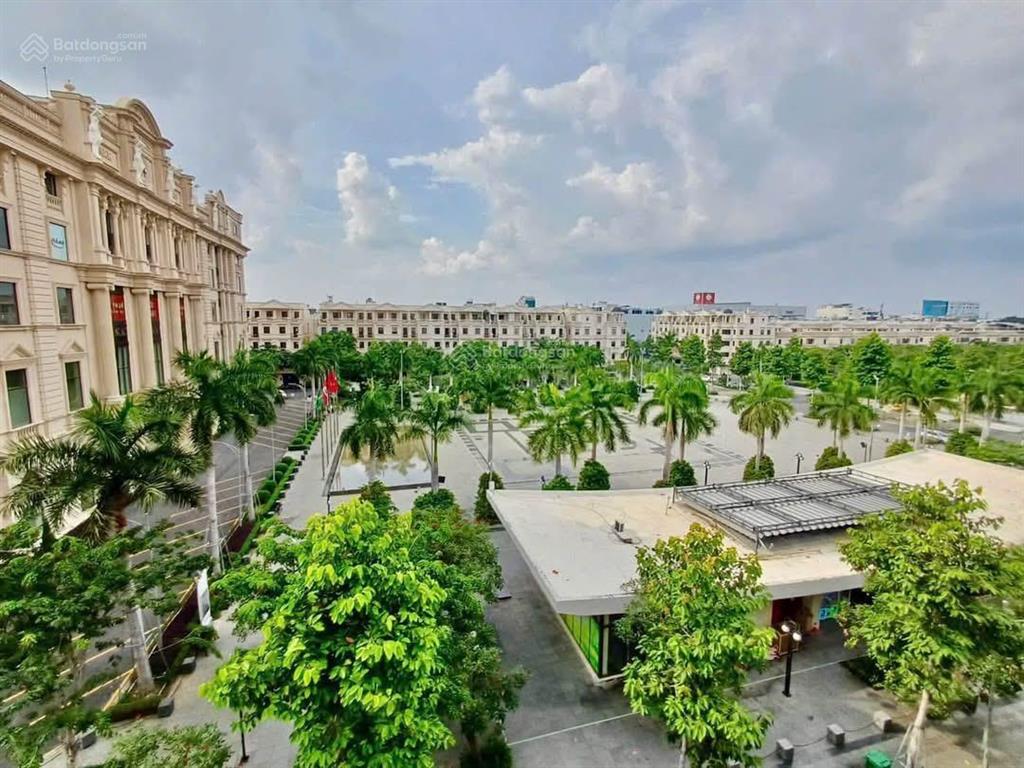 Cho thuê nhà phố thương mại cityland gò vấp, hoàn thiện mới 100%, có thang máy, full máy lạnh