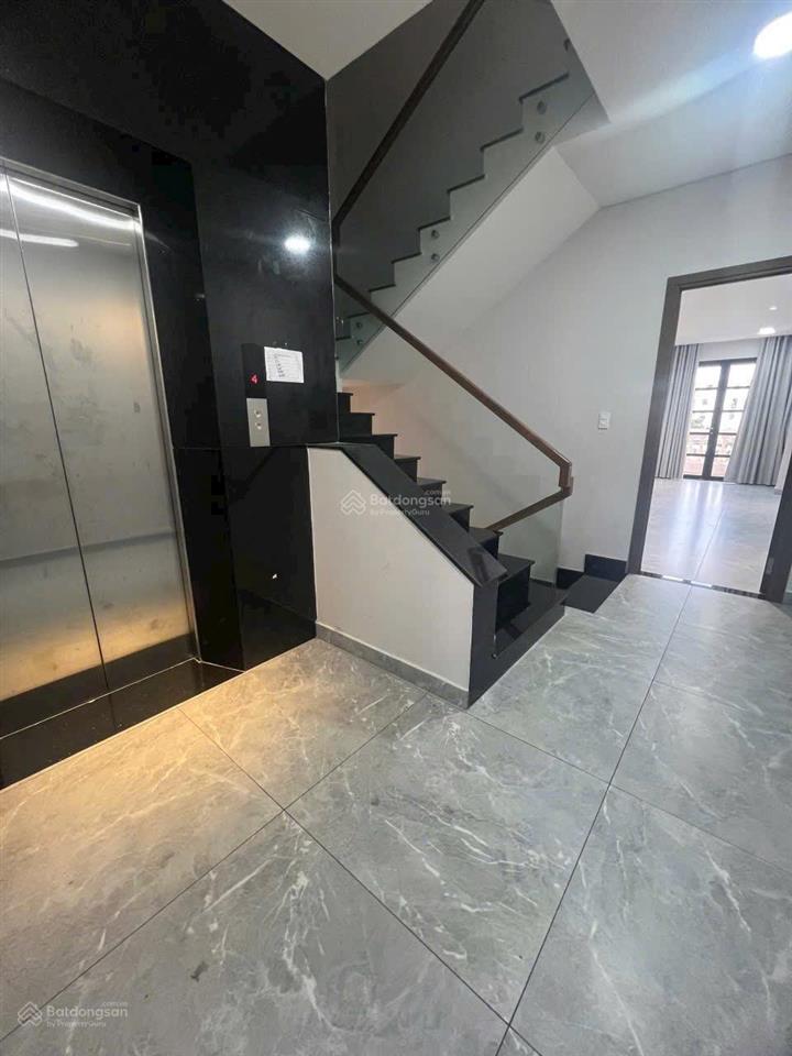 Bán căn nhà phố cityland park hills gò vấp  1 hầm 4 lầu  hoàn thiện có thang máy  giá 23 tỷ