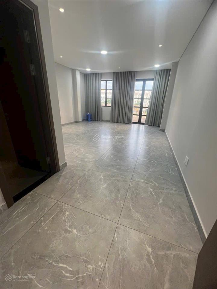 Bán căn nhà phố cityland park hills gò vấp  1 hầm 4 lầu  hoàn thiện có thang máy  giá 23 tỷ