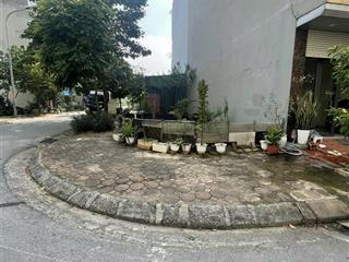 Đất đai kiểu gì mà giờ cầm chưa đến 500tr mà mua được đất ở, đầu tư nhể anh em