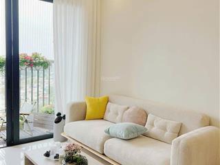 Krisvue quận 2 cần bán nhanh căn hộ 1pn, 53m2, có bán công, giá chỉ từ 4 tỷ