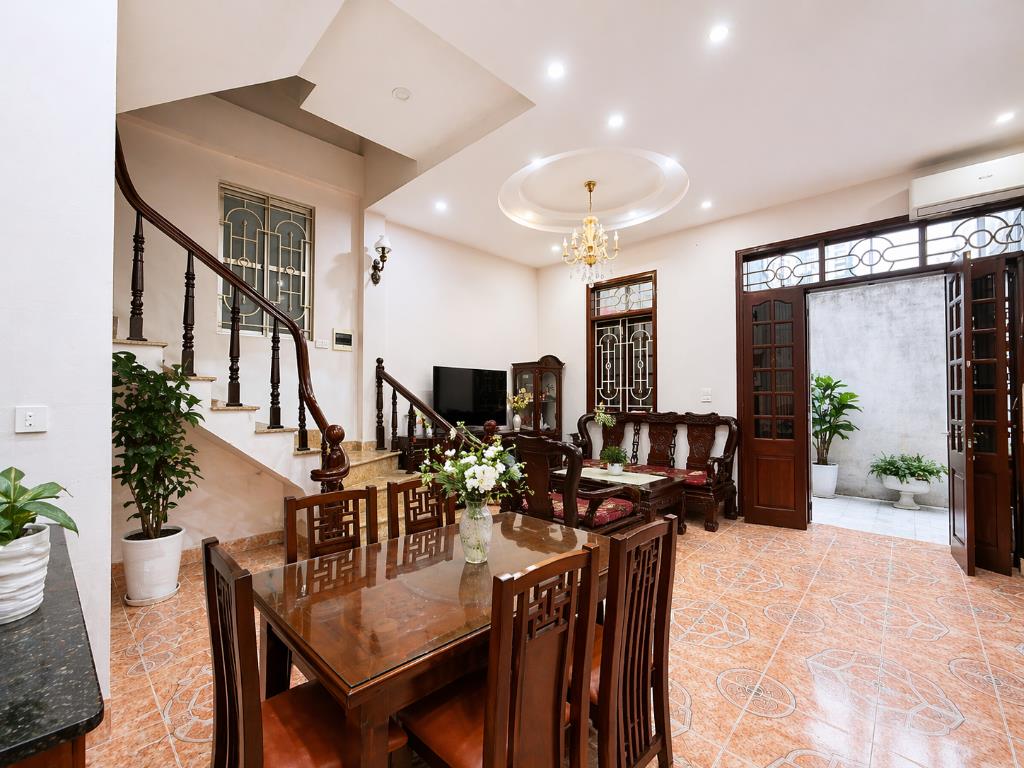 🏡 NHÀ LÔ GÓC - LẠC LONG QUÂN - GẦN HỒ TÂY - 77M2 x 4 TẦNG - 15 TỶ 