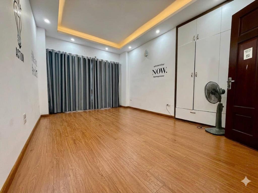🔥 XUÂN LA, TÂY HỒ - 34M2 x 5 TẦNG – ĐẤT NỞ HẬU – Ô TÔ ĐỖ GẦN – 10.5 TỶ 