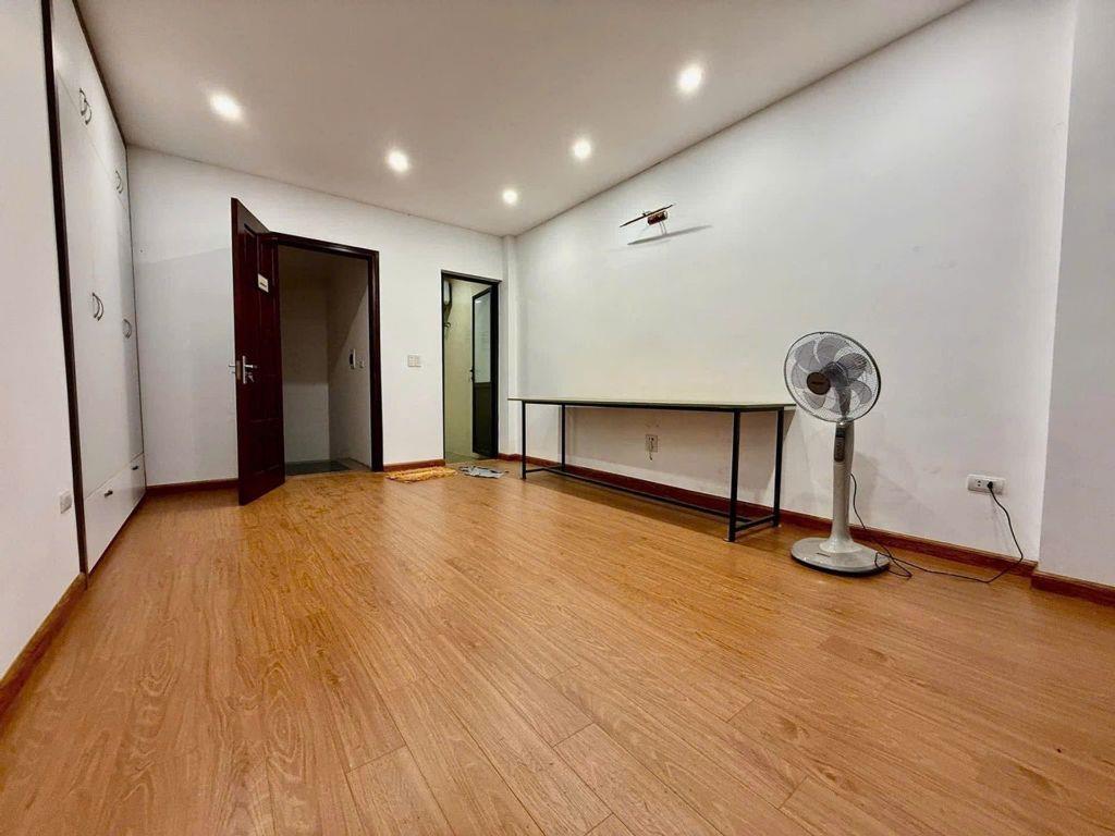 🔥 XUÂN LA, TÂY HỒ - 34M2 x 5 TẦNG – ĐẤT NỞ HẬU – Ô TÔ ĐỖ GẦN – 10.5 TỶ 