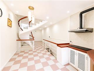 🏡 TRỊNH CÔNG SƠN, TÂY HỒ - 35M2 x 4 TẦNG – VIEW HỒ TÂY – NGÕ THÔNG – 11.1 TỶ