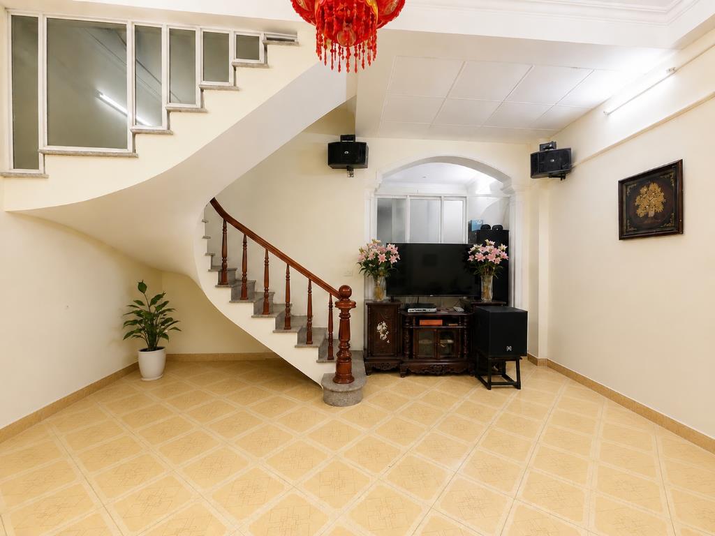 🏡 NHÀ ĐẸP LẠC LONG QUÂN, TÂY HỒ - GẦN HỒ TÂY – NGÕ RỘNG – Ô TÔ TRÁNH NHAU - 15 TỶ💰