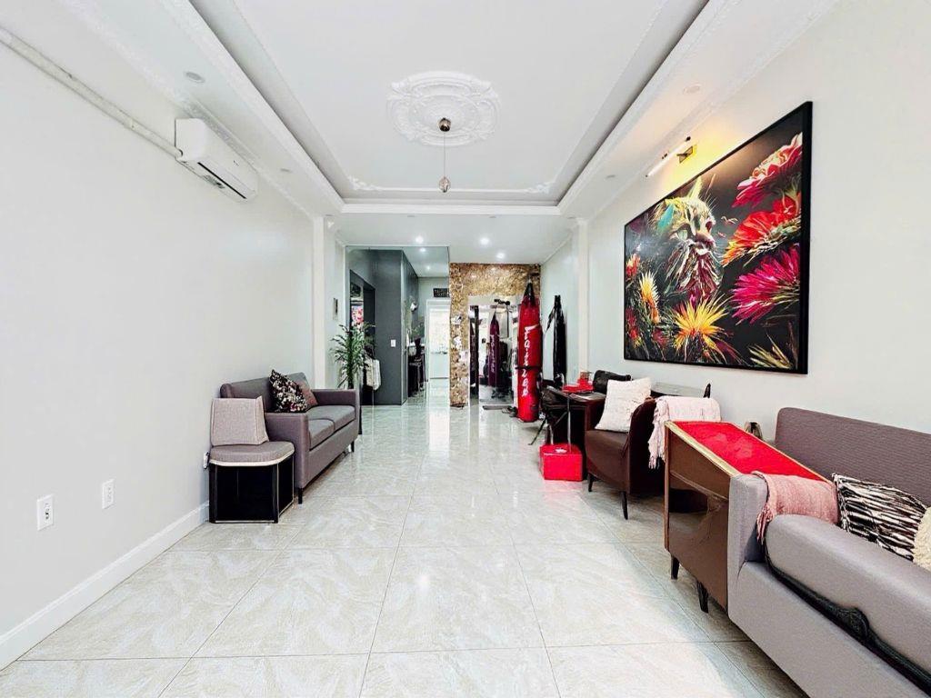 🌟 NHÀ MỚI ĐẸP VÕ CHÍ CÔNG, TÂY HỒ – NGÕ RỘNG Ô TÔ TRÁNH NHAU – THANG MÁY – 18.5 TỶ💰