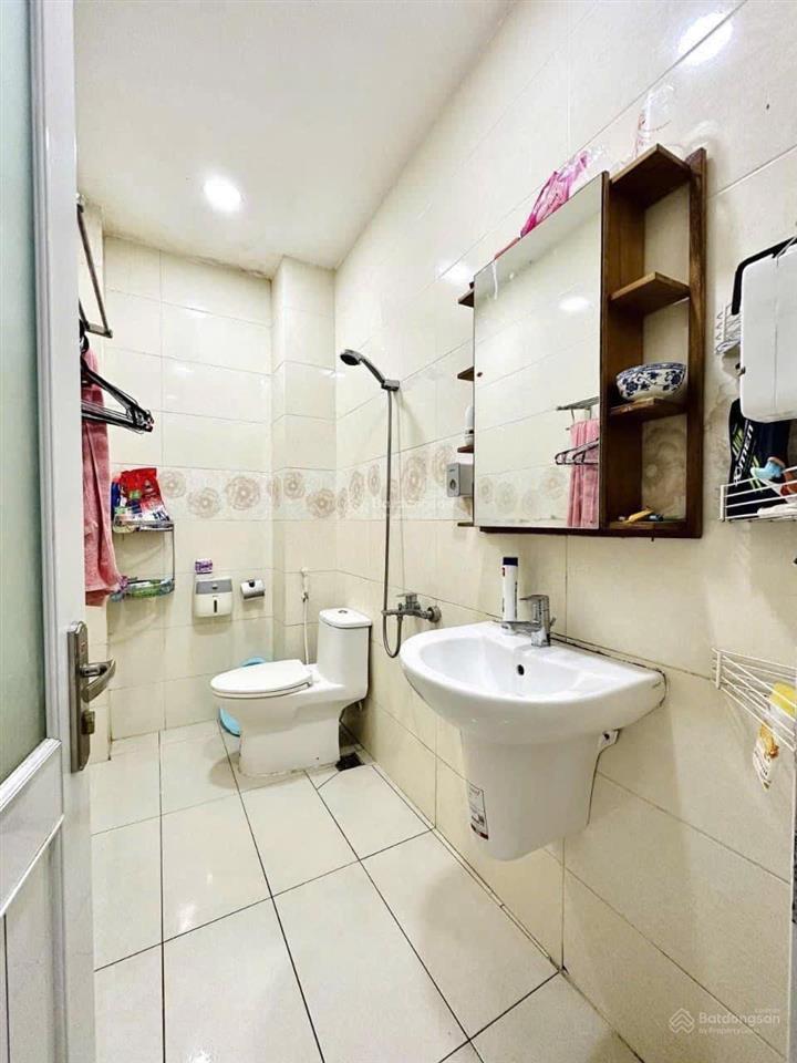 Chính chủ cần bán căn nhà đường trương đình hội, quận 8.shr.giá bán 820 triệu .