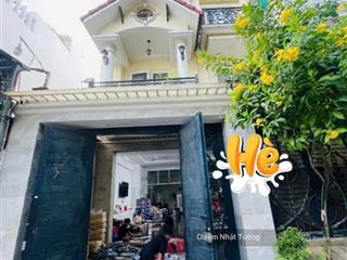 Nhà biệt thự hẻm xe hơi ngủ trong nhà, 4 tầng kiên cố, 6,7m x 18m (120m2) tân sơn nhì, tân phú