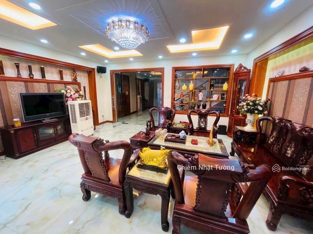 Nhà biệt thự hẻm xe hơi ngủ trong nhà, 4 tầng kiên cố, 6,7m x 18m (120m2) tân sơn nhì, tân phú