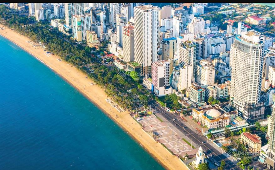 Bán khách sạn 5 sao mặt tiền hùng vương nha trang 33 tầng, 281 phòng, view biển 85%