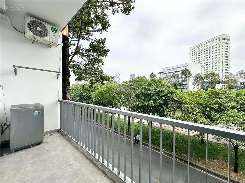 Chung cư mini trường sa, bình thạnh, giá chỉ 10 triệu/tháng ban công view bờ kè, thang máy, hầm xe