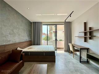 Căn hộ cao cấp ban công tách bếp trong trung tâm thảo điền