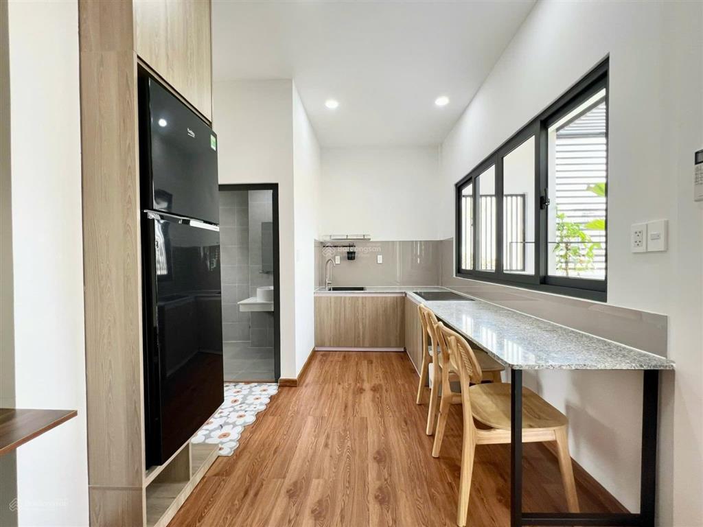 Cho thuê căn hộ tách bếp  sân vườn riêng nhiều mảng xanh