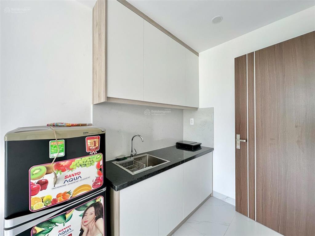Cho thuê studio ban công vòng cung  máy giặt riêng