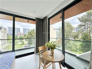 Cho thuê studio ban công vòng cung  máy giặt riêng