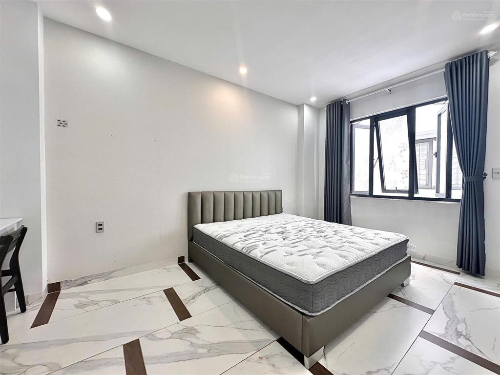 Căn hộ 1pn máy giặt riêng ngay gần cầu sài gòn