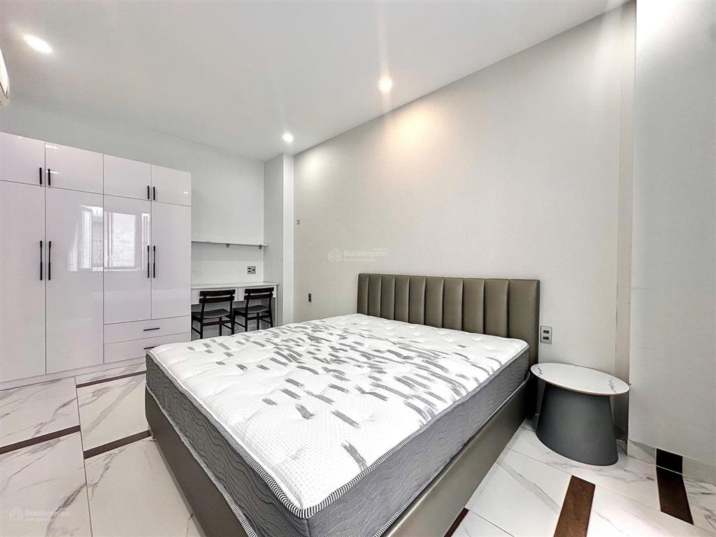 Căn hộ 1pn máy giặt riêng ngay gần cầu sài gòn
