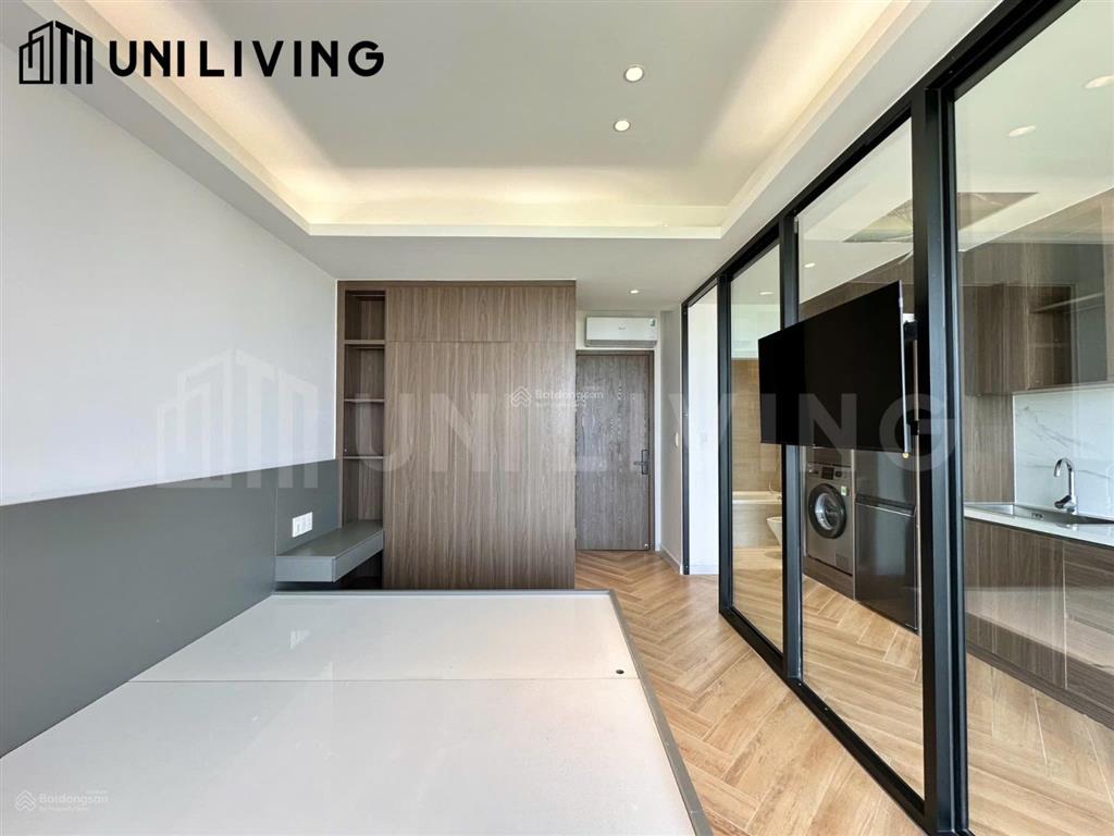 Cho thuê căn hộ ban công tách bếp/máy giặt sấy tại phòng
