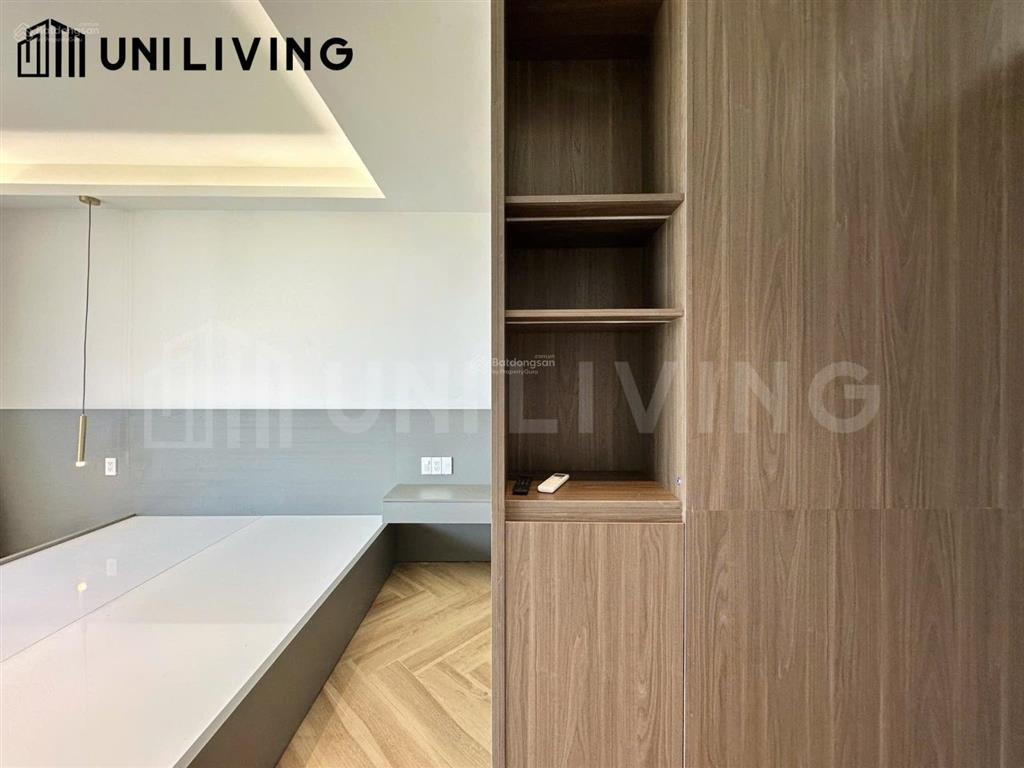 Cho thuê căn hộ ban công tách bếp/máy giặt sấy tại phòng