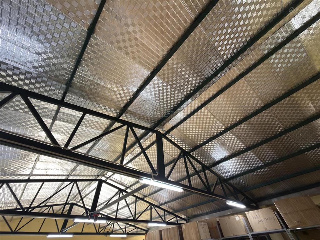 Cho thuê kho, nhà xưởng 600m², 12x35m tại đt 823d, long an, 25 triệu vnd/th, bán 22 triệu vnđ/m2