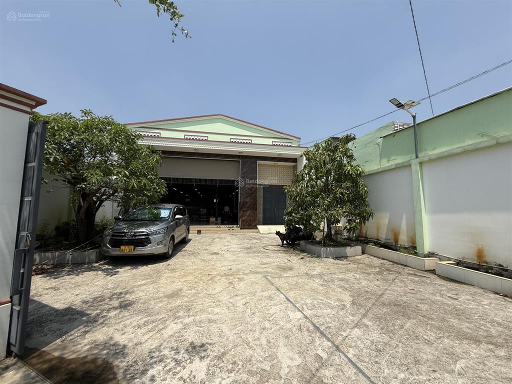 Cho thuê kho, nhà xưởng 600m², 12x35m tại đt 823d, long an, 25 triệu vnd/th, bán 22 triệu vnđ/m2